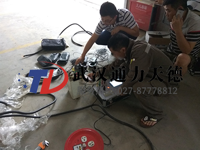 甘（gān）肃天水三相电容电感（gǎn）测试仪（yí）培训现场